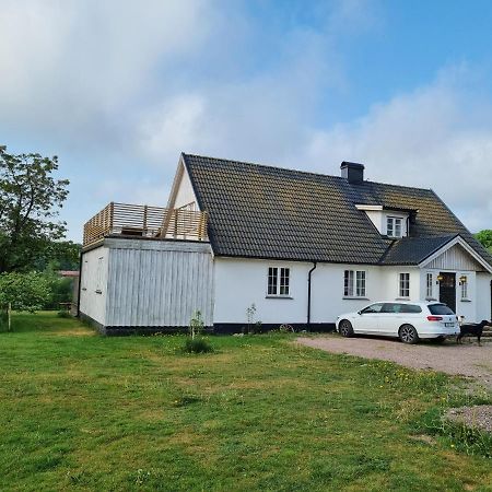 Apartamento Laegenhet Pa Haestgard Ljungbyhed Exterior foto