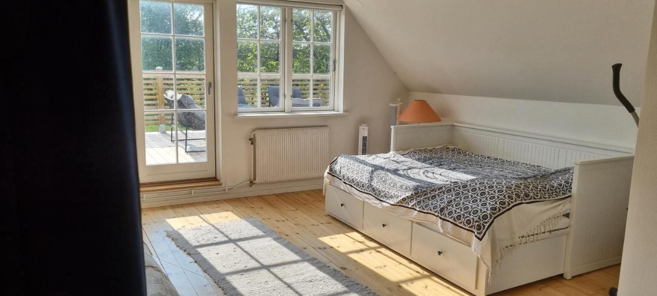 Apartamento Laegenhet Pa Haestgard Ljungbyhed Exterior foto